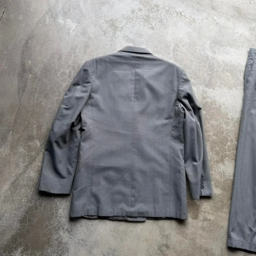 Vintage Milano Grey Double Breasted Houndstooth plaid full suit jacket and pants - Picture 4 of 8